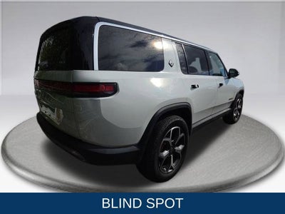 2024 Rivian R1S Adventure Quad Motor Large Pack
