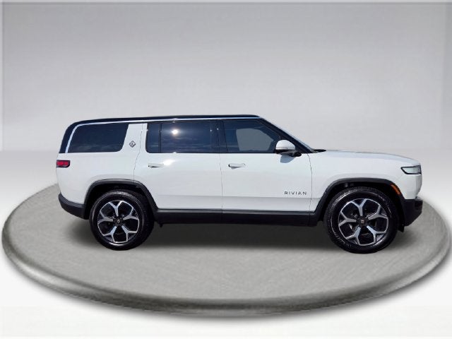 2024 Rivian R1S Base