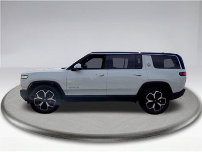 2024 Rivian R1S Base