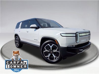 2024 Rivian R1S Base