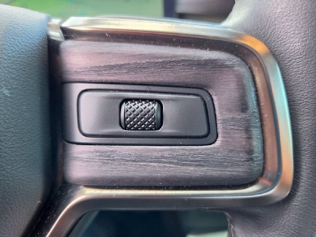 2024 Rivian R1S Base