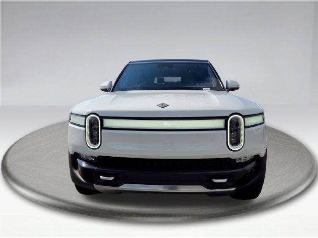 2024 Rivian R1S Base