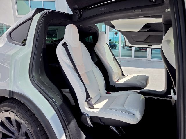 2022 Tesla Model X Plaid
