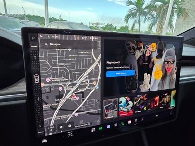 2022 Tesla Model X Base