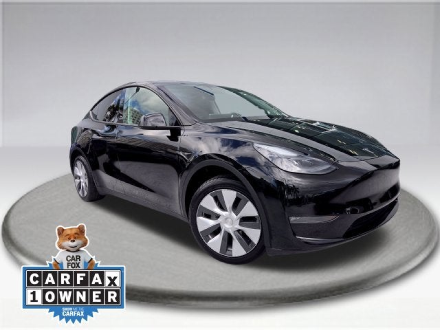 2023 Tesla Model Y Standard Range