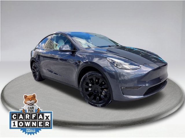 2023 Tesla Model Y Standard Range