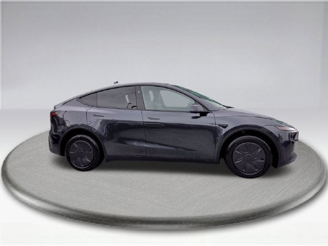 2026 Tesla Model Y Base