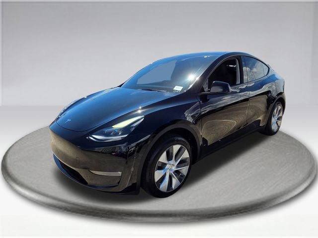 2023 Tesla Model Y Standard Range