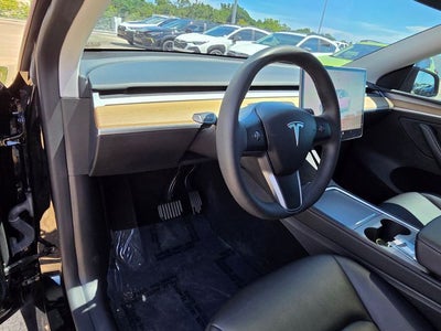 2023 Tesla Model Y Standard Range