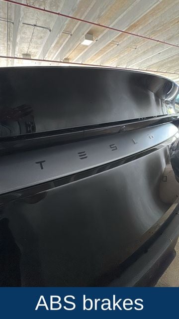 2026 Tesla Model Y Premium