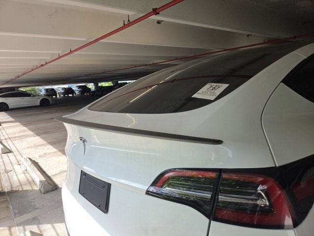 2024 Tesla Model Y Performance
