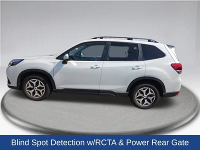 2024 Subaru Forester Premium