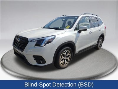 2024 Subaru Forester Premium