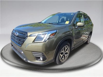 2023 Subaru Forester Premium