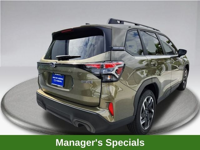 2025 Subaru Forester Premium
