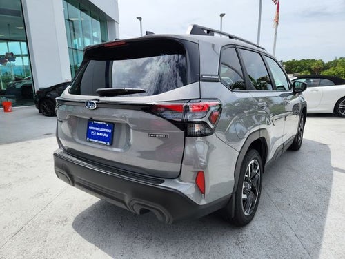 2025 Subaru Forester Premium