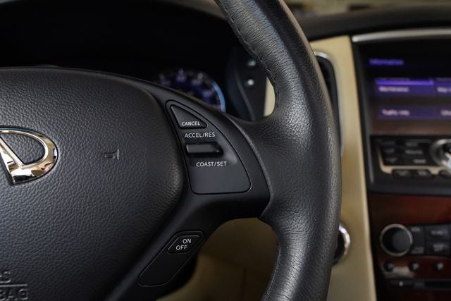2017 INFINITI QX50 Base