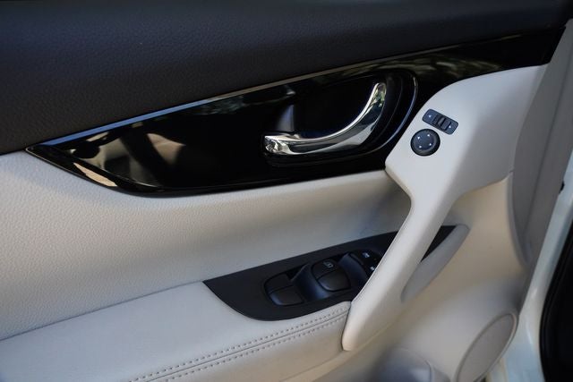 2018 Nissan Rogue Sport SV