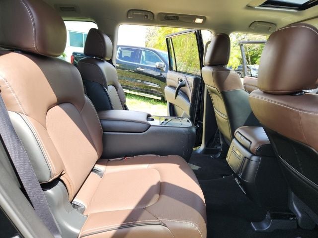 2023 INFINITI QX80 Premium Select