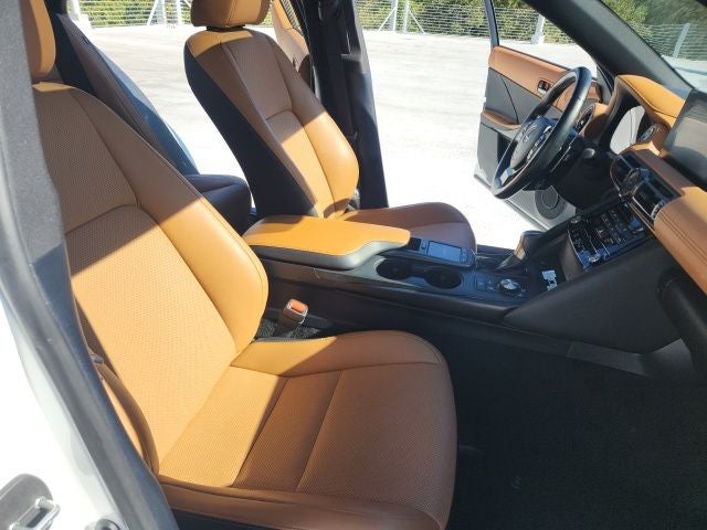 2024 Lexus IS 350 350 F SPORT Design