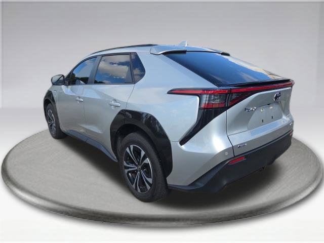 2025 Toyota bZ4X XLE