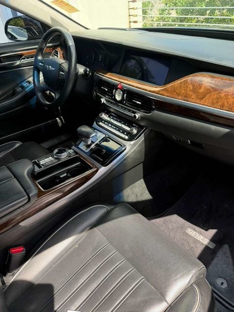 2018 Genesis G90 3.3T Premium
