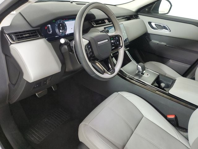 2025 Land Rover Range Rover Velar Dynamic SE