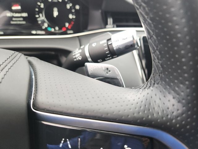 2022 Land Rover Range Rover Evoque R-Dynamic SE