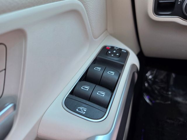 2023 Mercedes-Benz EQB 300 300 4MATIC®