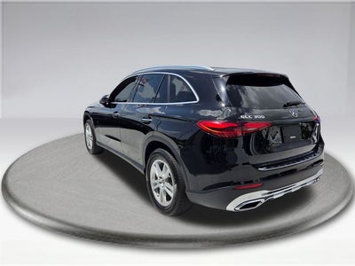 2023 Mercedes-Benz GLC 300 GLC 300