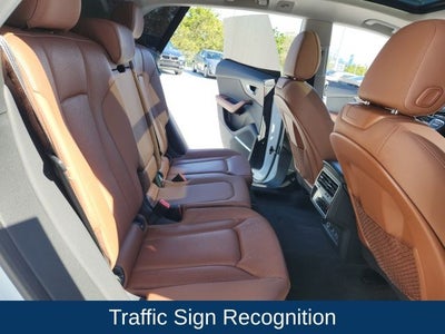 2020 Audi Q8 55 Premium Plus quattro