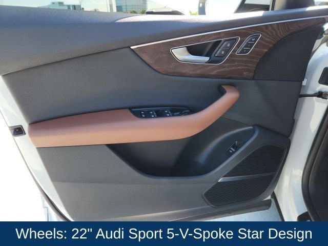 2020 Audi Q8 55 Premium Plus quattro