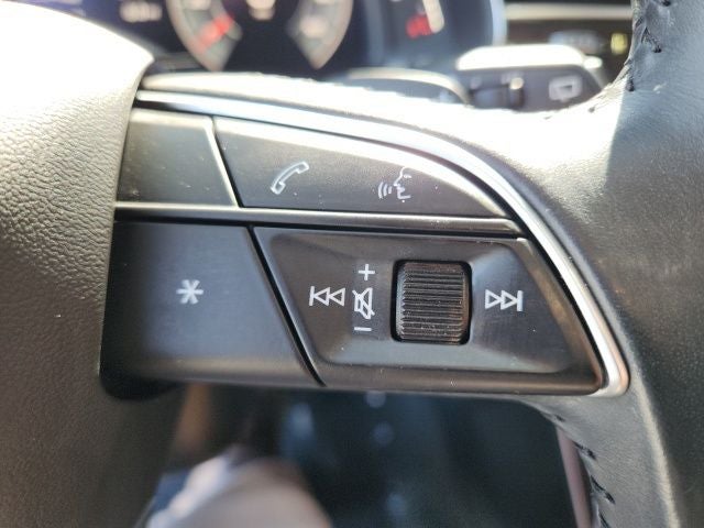 2020 Audi Q8 55 Premium Plus quattro