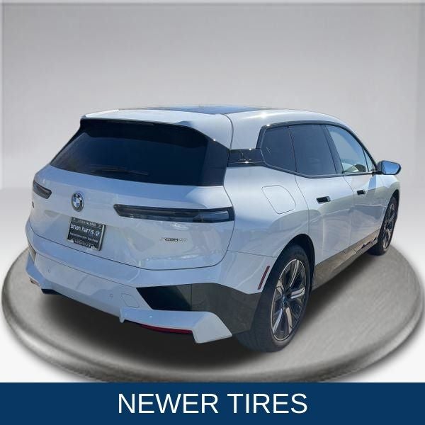 2025 BMW iX xDrive50