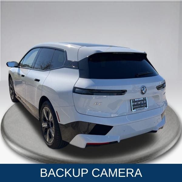 2025 BMW iX xDrive50