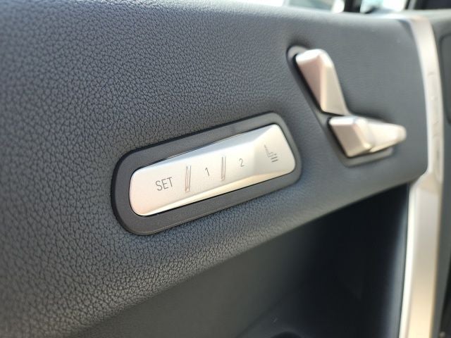 2025 BMW iX xDrive50