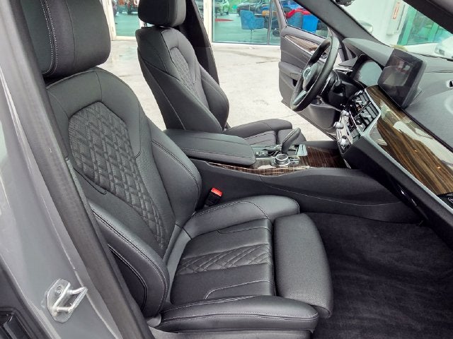 2022 BMW 5 Series 530e iPerformance