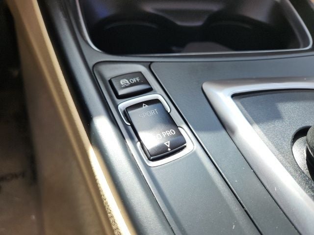 2015 BMW 3 Series 320i