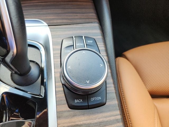 2023 BMW 5 Series 530i