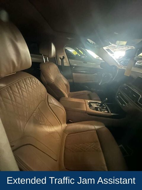 2022 BMW 7 Series 740i