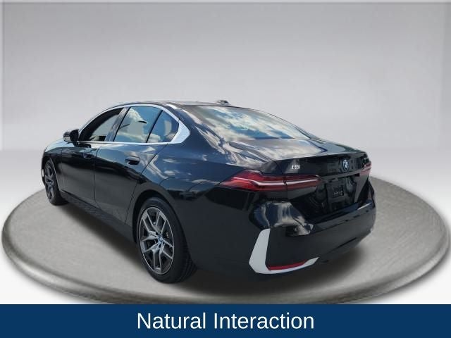 2024 BMW i5 eDrive40