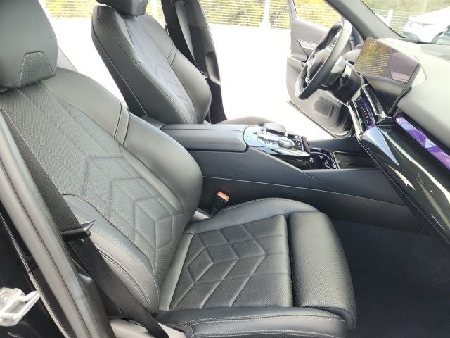 2024 BMW i5 eDrive40