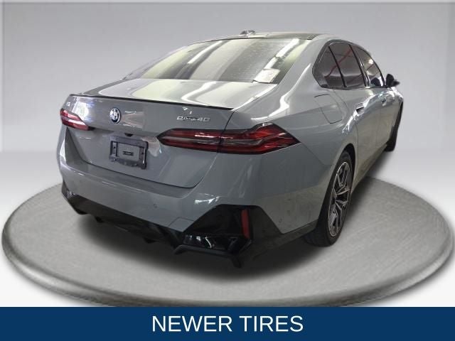 2024 BMW i5 eDrive40