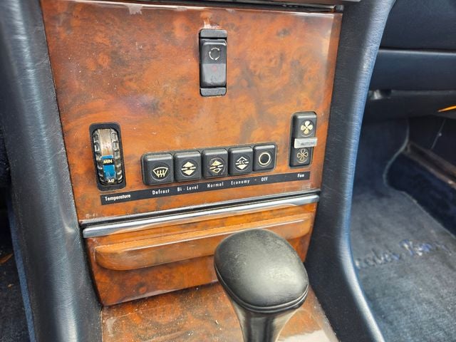 1986 Mercedes-Benz 500-Class 560 SL