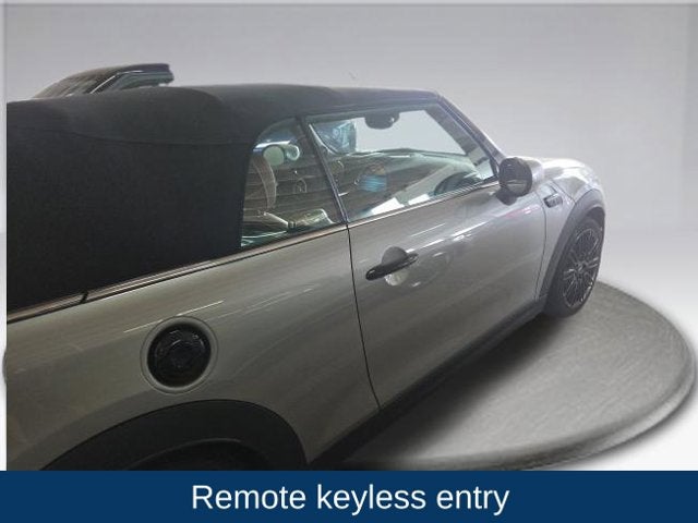2024 MINI Convertible Iconic