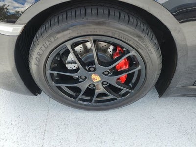 2019 Porsche 718 Cayman Base