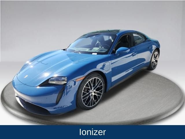 2022 Porsche Taycan Base