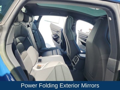 2022 Porsche Taycan Base