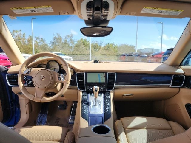 2016 Porsche Panamera S