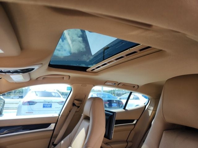 2016 Porsche Panamera S